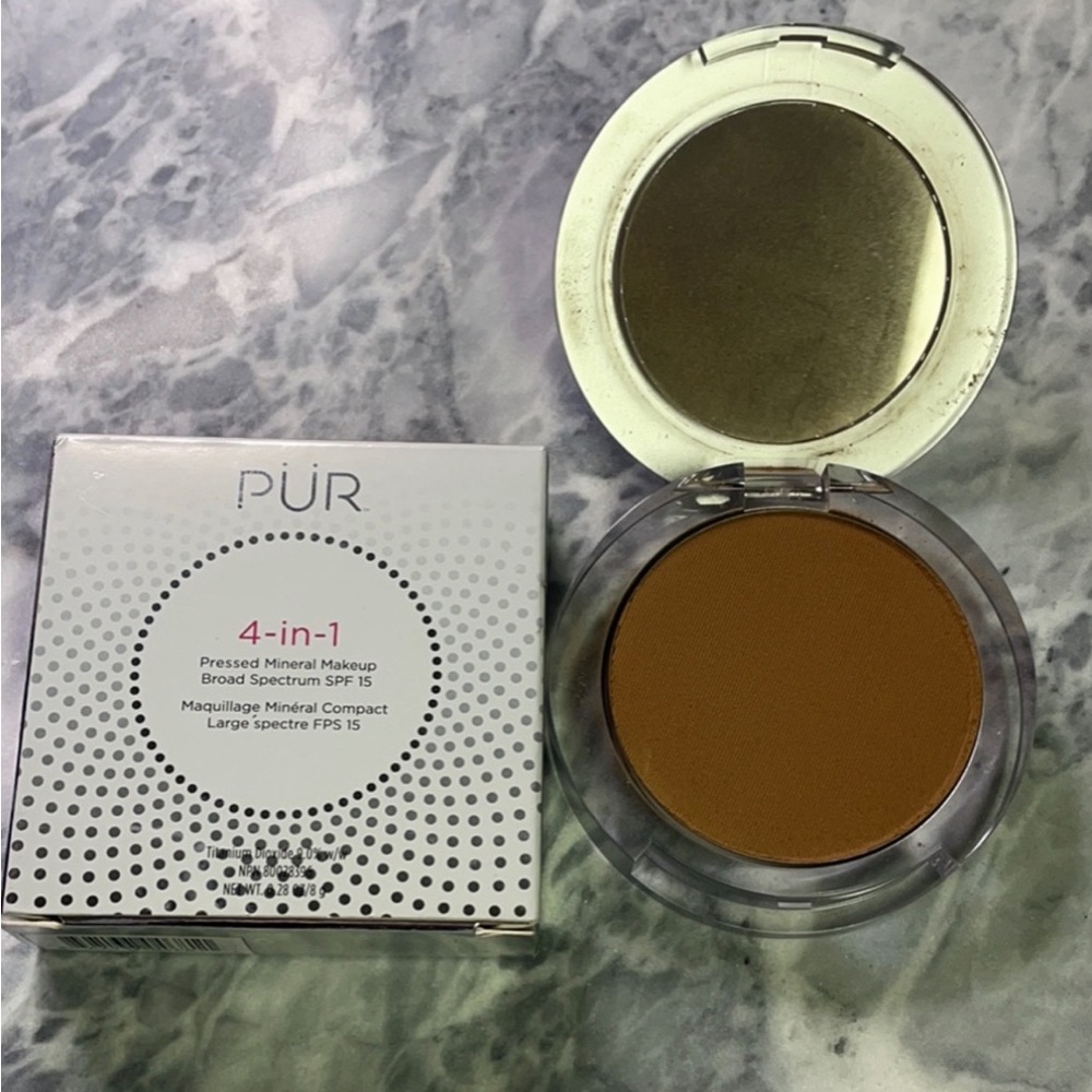 New Pur 4-in-1 Pressed Powder Foundation Cocoa